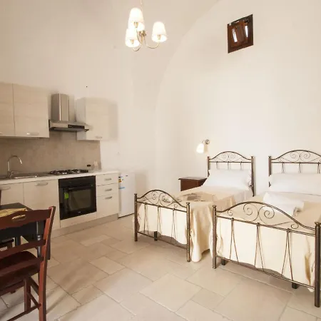 Studio Luxury Courtyard-4 By Interhome *